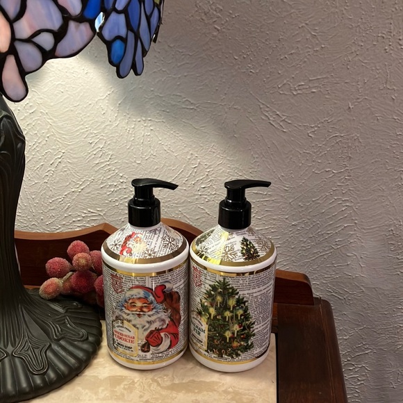 Home & Body Company Holiday Vintage Press Holiday Hand Soap Spiced